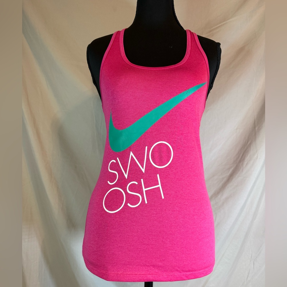 Nike Dri-FIT "Swoosh" Racerback Tank Top 💖💧